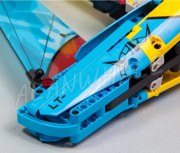 370pcs 2in1 การวิเคราะห์ Racing Yacht Catamaran World of Water Sports Sails 10823 Building Block ของเล่นเข้ากันได้กับรุ่น