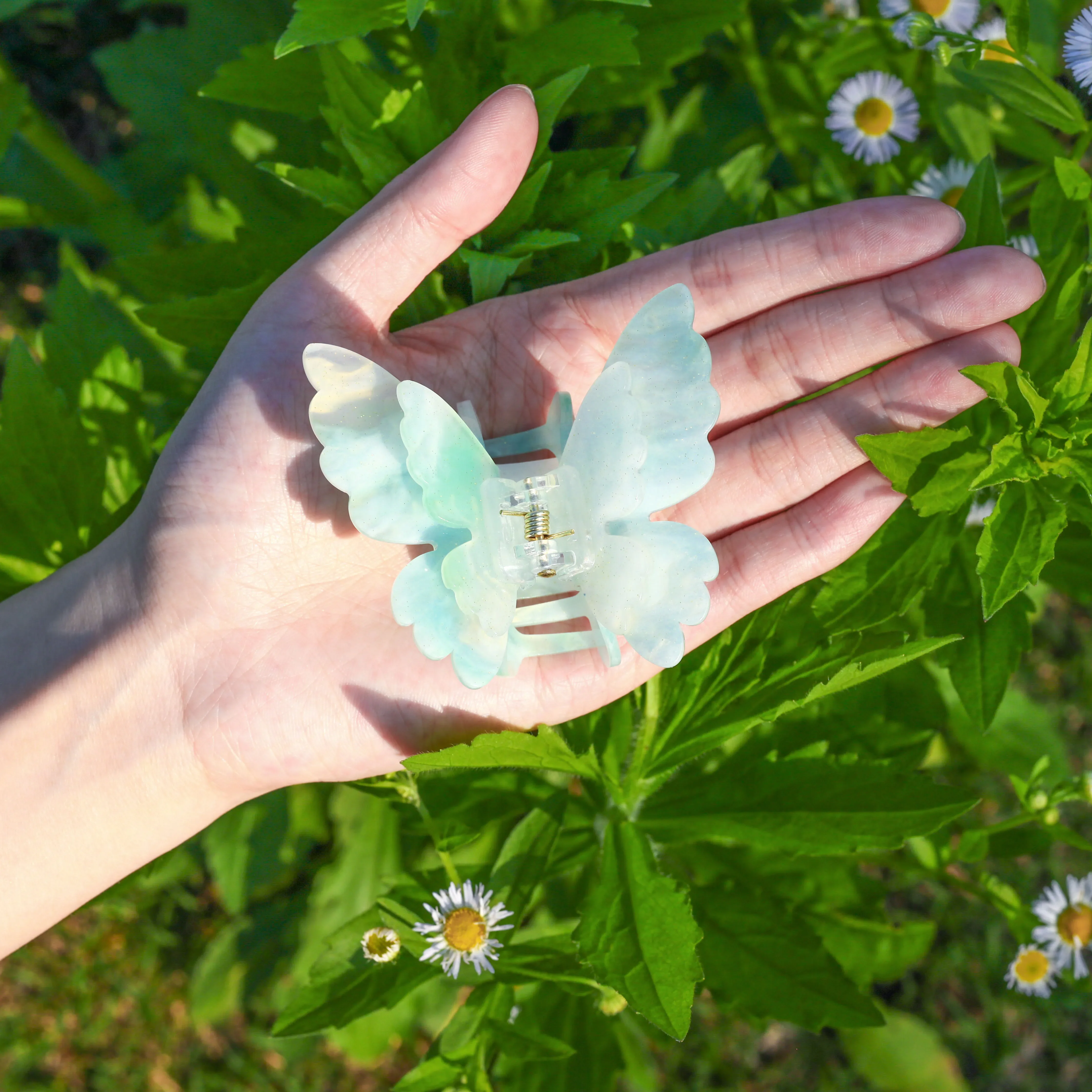

Butterfly World Strongly Recommend Hair Claw Series Beautiful Butterfly Hair Claw Clips Hair Accessories for Women Girls