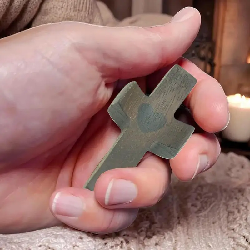 Pocket Size Wooden Crosses Encouragement Wooden Crosses Fingertip Portable Exquisite Hand Holding Craft For Kids Adults Families