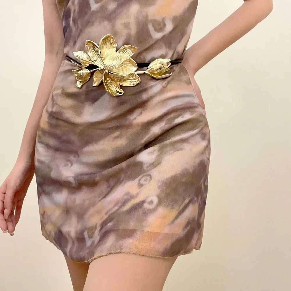 Versatile Adjustable Golden Tulip Belt Vintage PU Metal Flower Waist Chain Alloy Waistband Exaggerated Belt Women