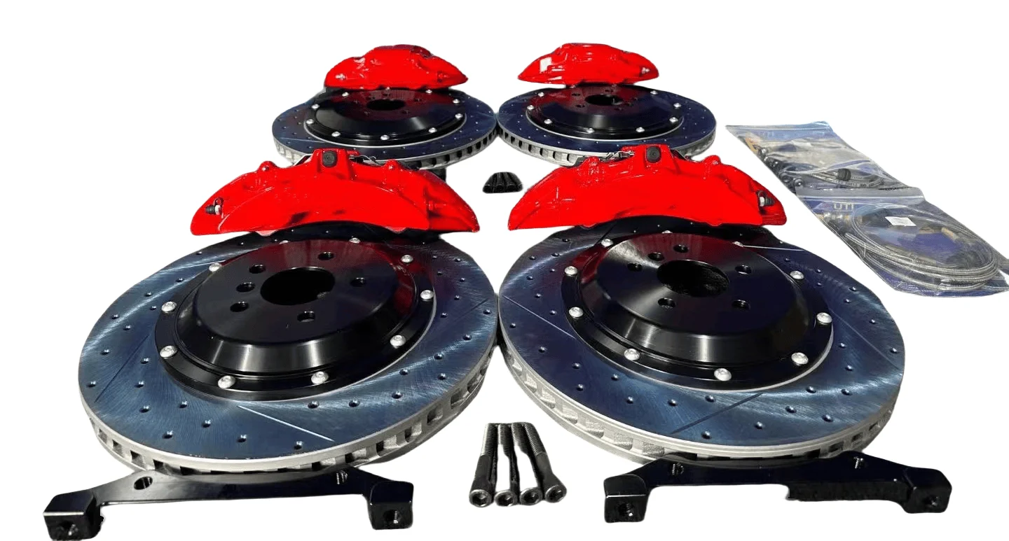 فرامل عالية الأداء بستة مكابس وأربعة مكابس CTSV6 F40 لشاكر الحصان الكهربائي Mondeo Explorer Sharp Ranger