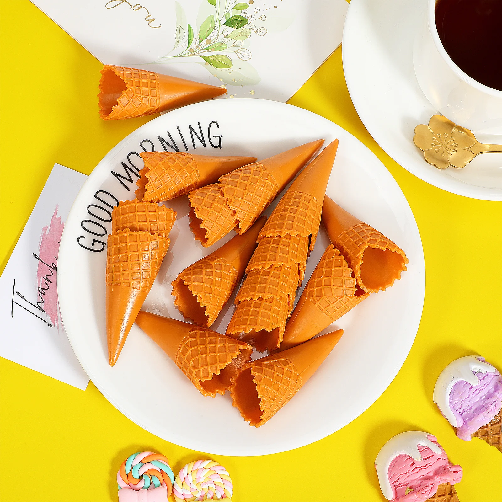 

15Pcs Realistic Empty Ice Cream Cone Base Mini Artificial Cones for DIY Crafts Phone Case Charm Hair Clip Decor Accessories