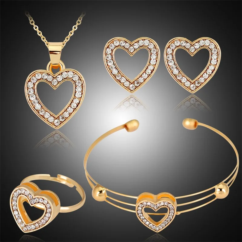 Conjunto de joyería de corazón de moda creativa para mujer, pulsera, COLLAR COLGANTE, pendientes de tuerca y anillo, regalos de aniversario para niñas