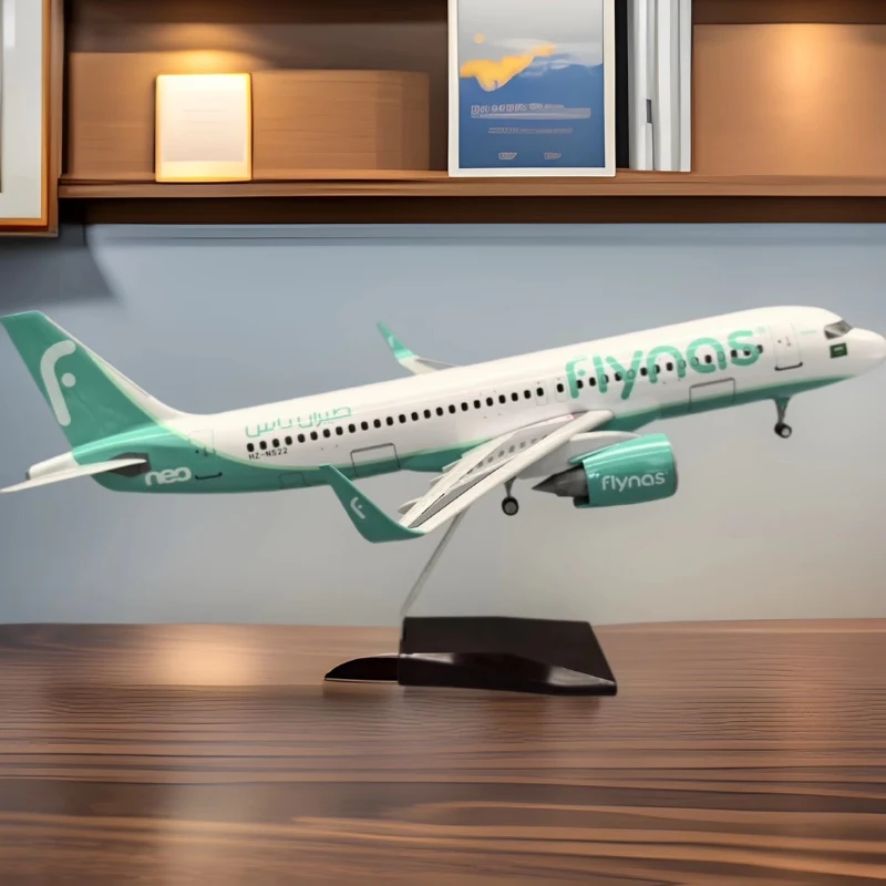 

47CM Saudi Airbus A320 Model 1:80 Scale Diecast Resin Flynas Airplane Model With Landing Gear Wheels&Lights Collection Gift