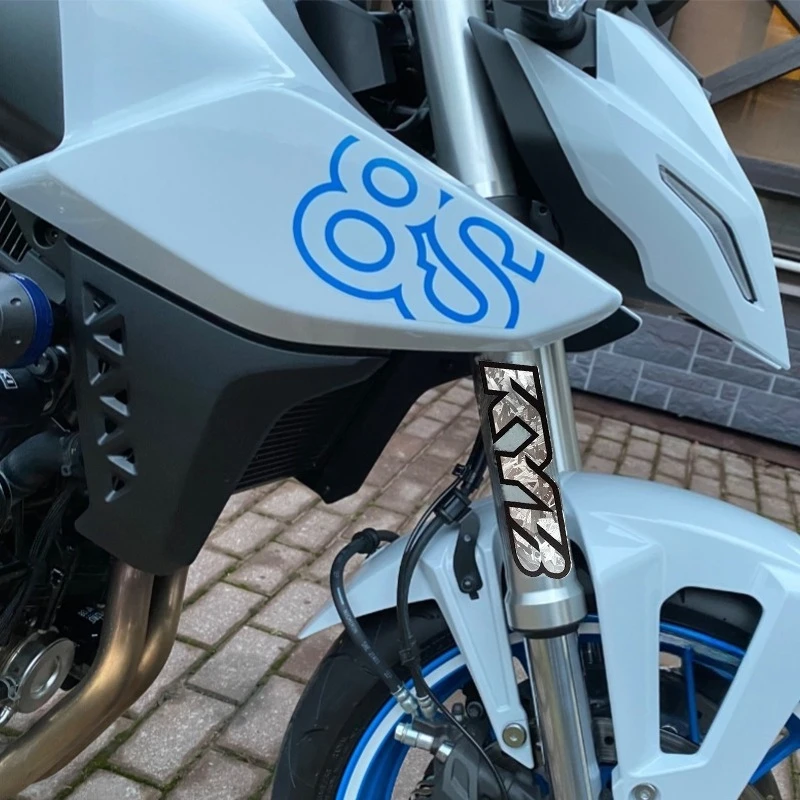 قطعتان من ملصقات شوكة الدراجة النارية KYB - أنماط قزحية الألوان والفضية، مثالية للزينة #5