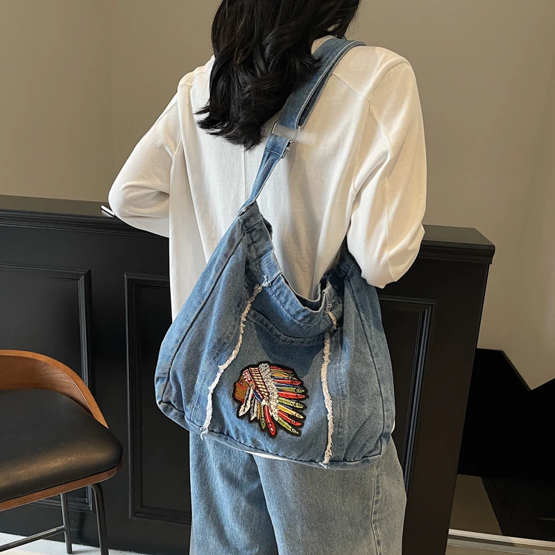 

Ladies Casual Cotton Denim Shoulder Bag Ethnic Style Individual Women's Crossbody Bag