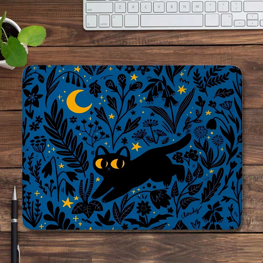 Cute Cat Mouse Pad Game Keyboard, Small Office Table Mats Computer Accessories Washable Non-slip Rubber with Precision Lock Edge