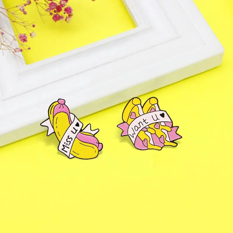 Hot Dog Enamel Pins Banner Miss U,Want U Food Brooches Bag Backpack Demin Lapel Badges For Kids Jewelry Spille Cute Pizza Bread