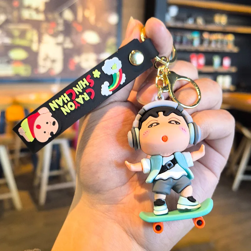 1 قطعة للتلوين شين تشان مفتاح مشبك الكرتون الصليب خلع الملابس مفتاح الهزلي على ظهره التحول الديكور الهدايا #3