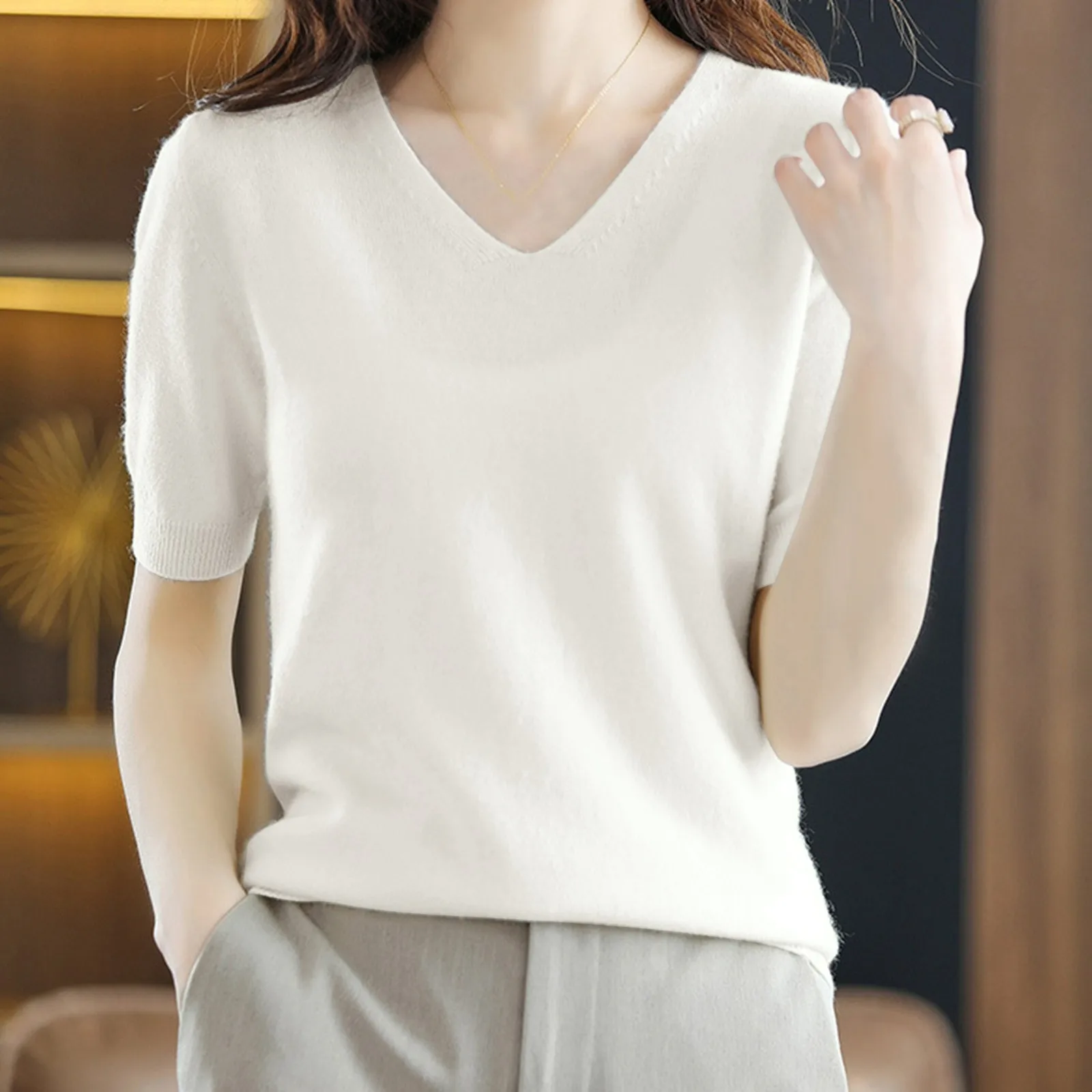 Women's Fashion Five-Quarter Sleeve Bottoming Knit Sweater V-Neck Pullover Jumper Loose Half-Sleeve Tops Medium-Sleeved Jumper