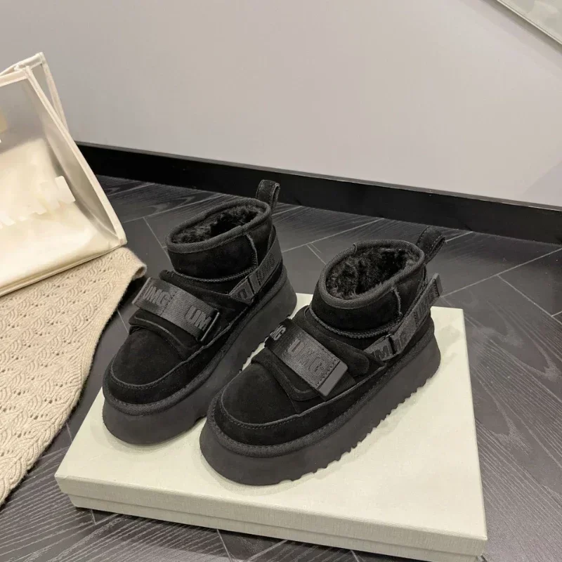 Cow Suede Winter Womens Boots Fashion 2025 Snow Boots for Girls Flat Designer Platform Boots Casual Thicken Luxury Sneakers Shoe