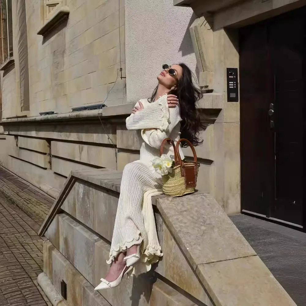 Moda retro sem costas manga longa vestido de verão sexy spice girl plissado onda borda bege bodycon vestidos de tricô feminino