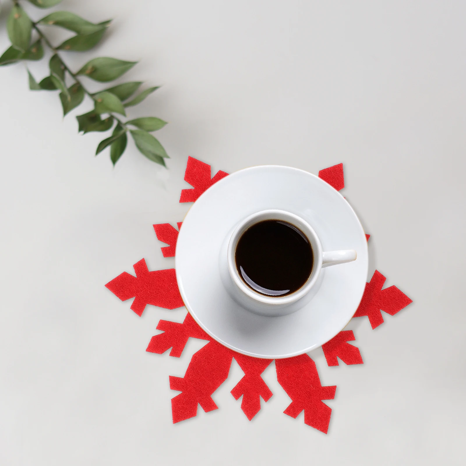 

12 Pcs Snowflake Coasters Reusable Grey Felt Heat Insulation Mug Mat for Home Kitchen Party Supplies Christmas Decorations