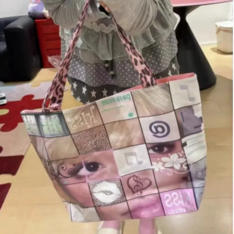 

Large Capacity Handheld Tote Bag Y2K Original Vintage Style Millennial Hot Girl Portrait Storage Bags Subculture DuPont Paper