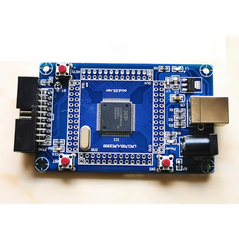 

LPC1768 small system board (many routines)/development board