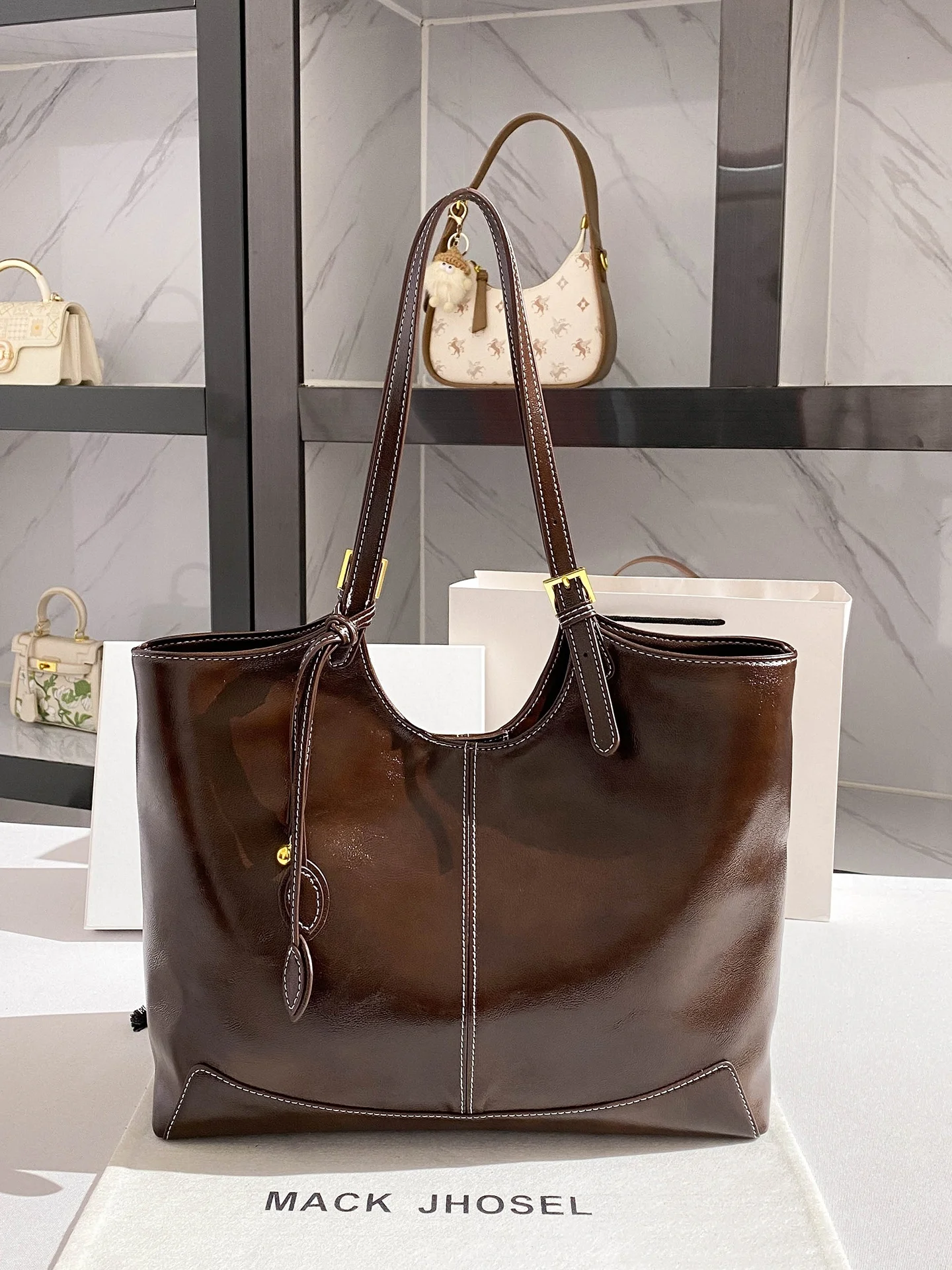 majhosel-femmes-grande-capacite-sac-fourre-tout-de-banlieue-simple-sous-les-bras-sle-automne-hiver-nouveau-faion-sac-a-main-en-cuir-souple