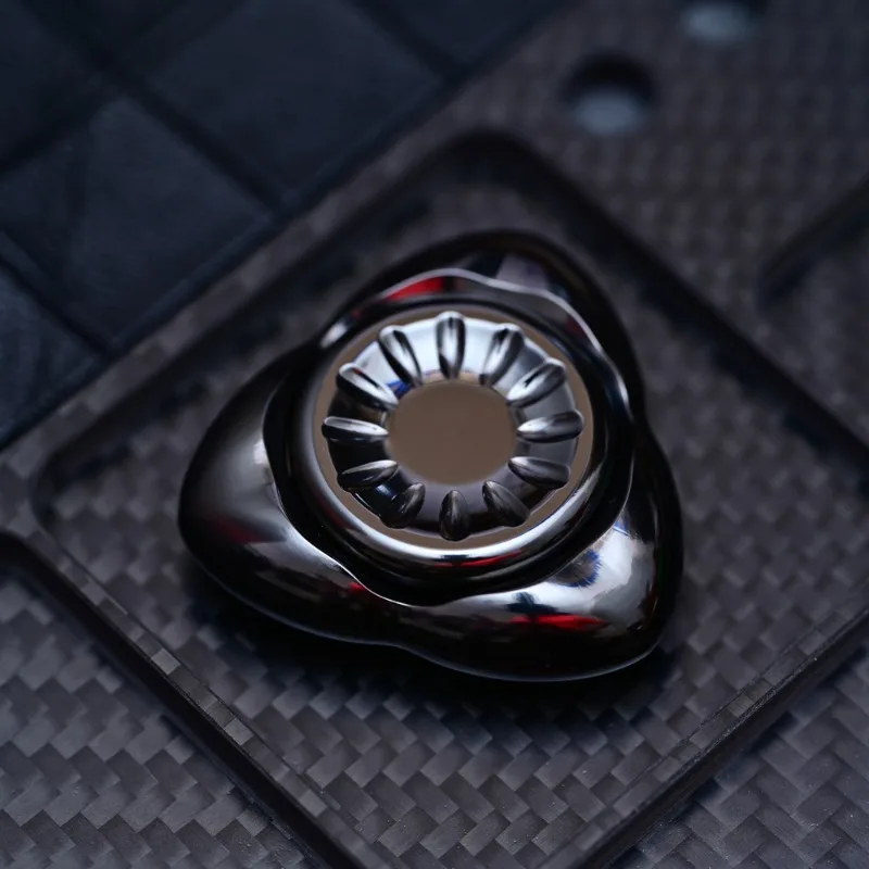 Seiko Intelligent Manufacturing EDC Sugar Pack Drie pagina's Smooth Feel Mechanisch Metaal Fidget Spinner Decompressiespeelgoed