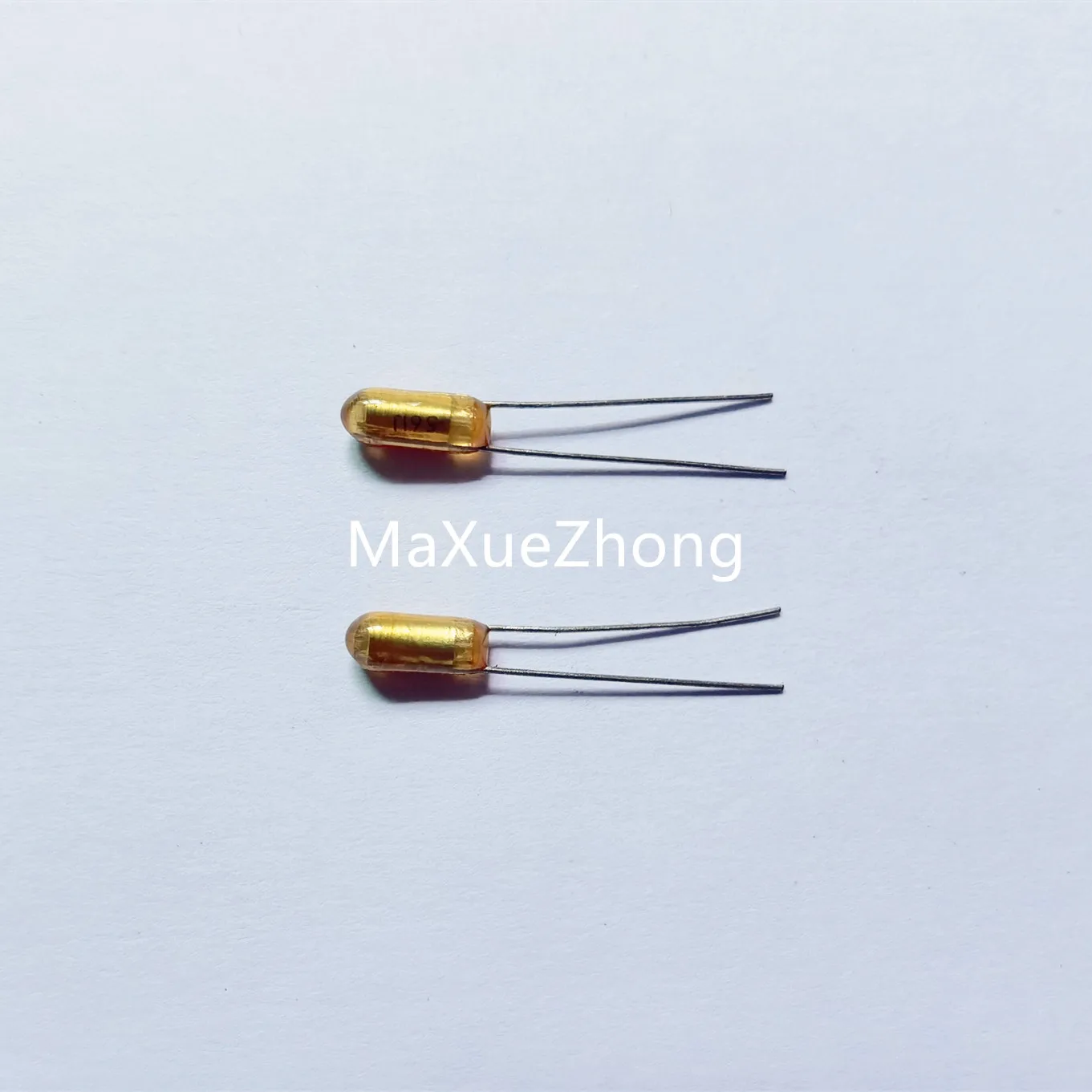 

Original new 100% silver glass capacitor 100V561J 100V560PF polystyrene film audio frequency capacitance (Inductor)