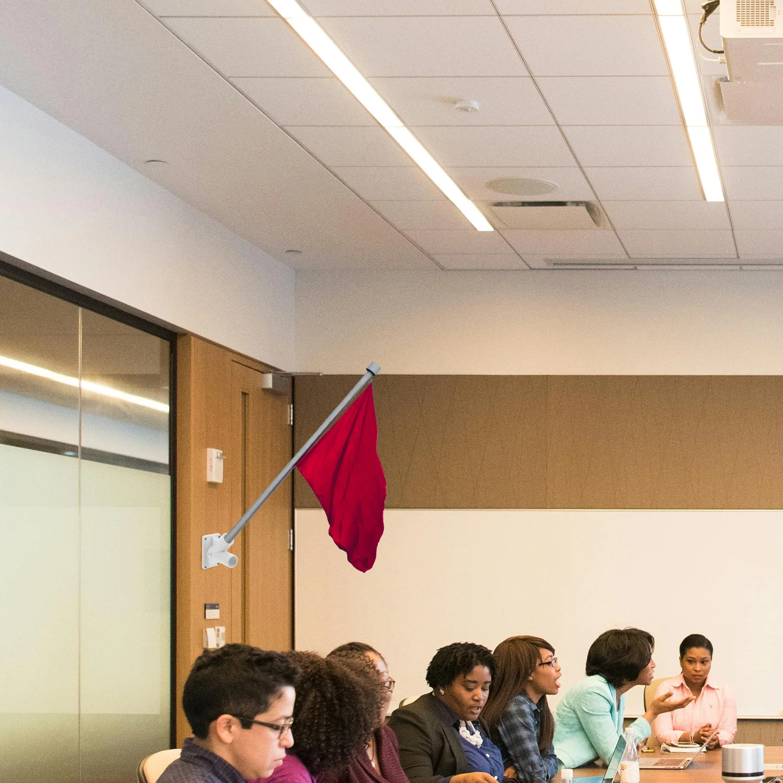 

V-Shaped Wall Mount Flagpole Holder Outdoor Double Flag Pole Bracket Heavy Duty Fixing Rack For Outside Aluminum