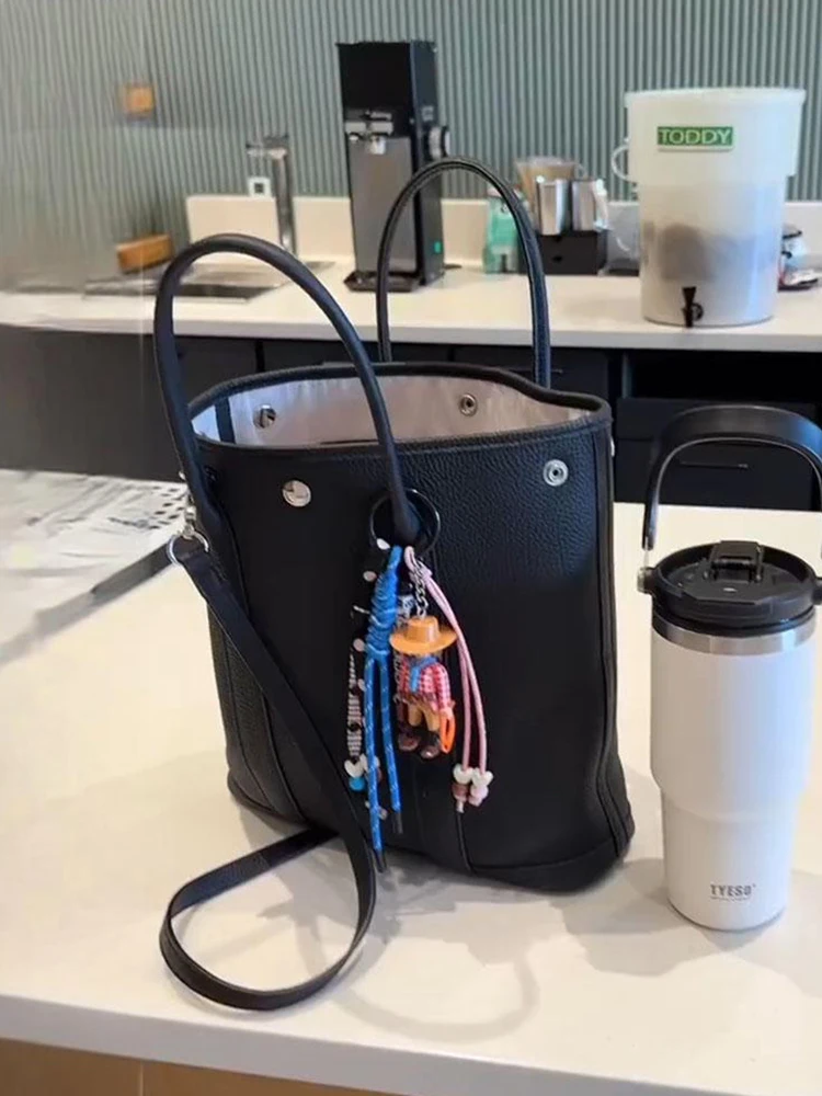 

Bla Leather Large Capaci Tote Bag Women's 2025 New Luxury mat High-End Feel Handbag Crossbody Garden Bag