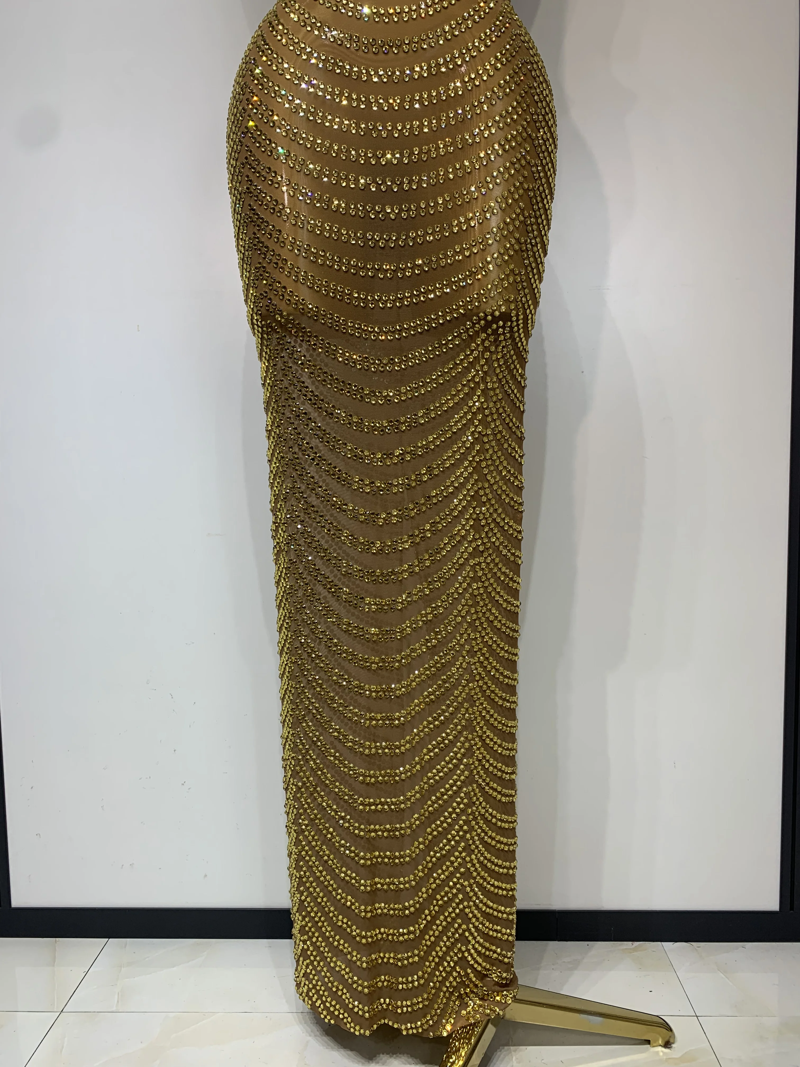 slim fit dress slacks Women's Long Sleeve Black and Gold Maxi Dress main image 0