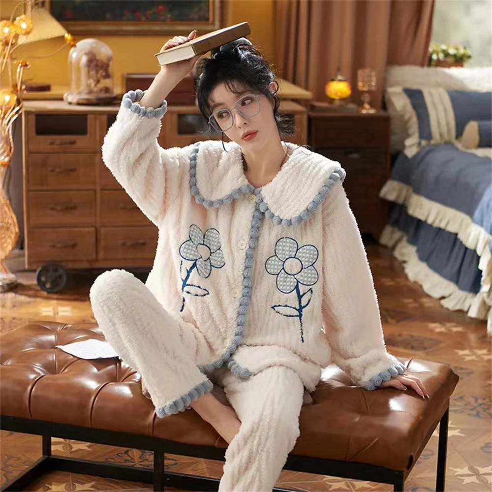 

Winter Coral Velvet Pajama Women Sleepwear Thickened Warm Long-sleeved Trousers Homewear Korean School Pajamas Loungewear