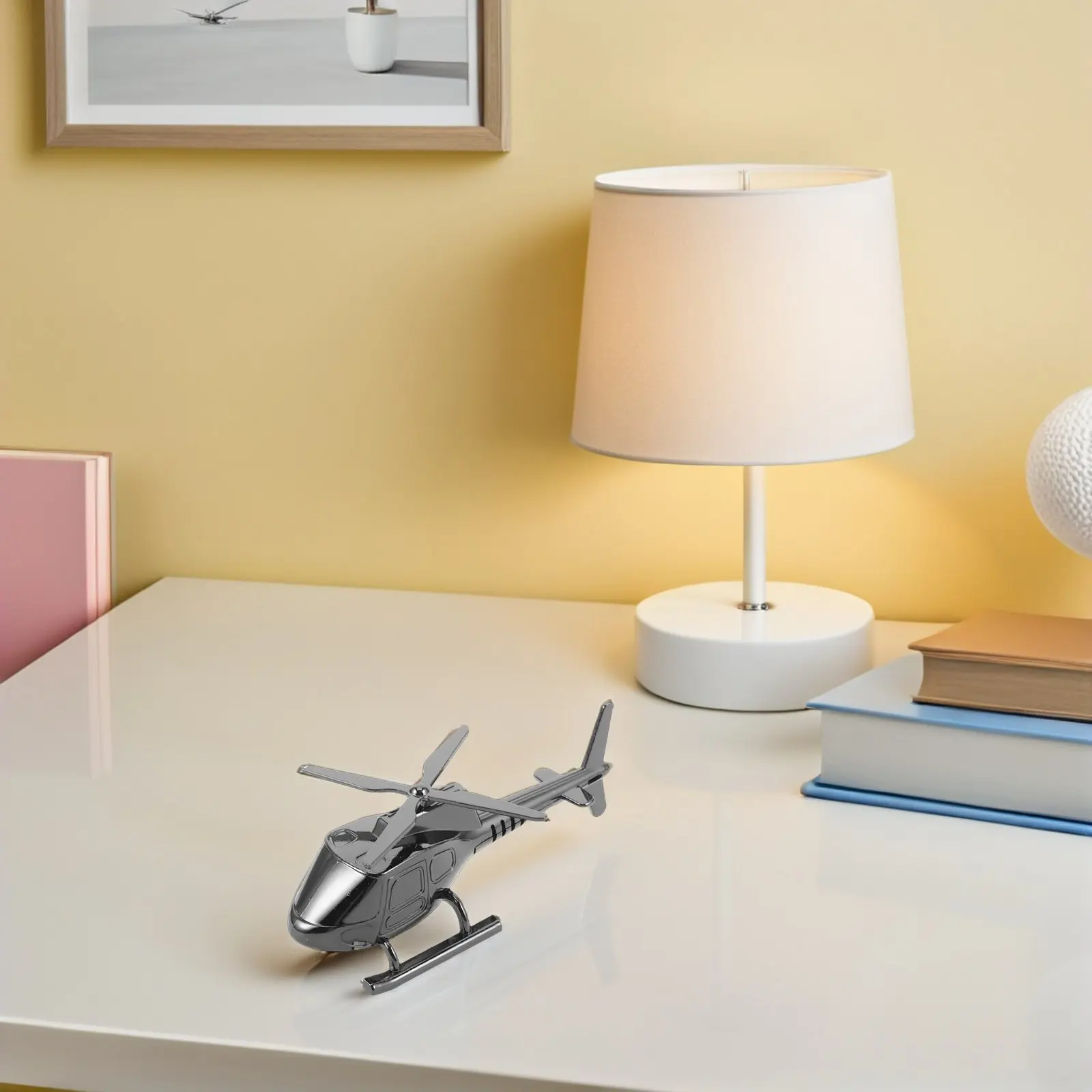 

Diecast Mini Helicopter Alloy Aircraft Boys Birthday Metal Helicopter Retro Airplane Decoration Diecast Helicopters