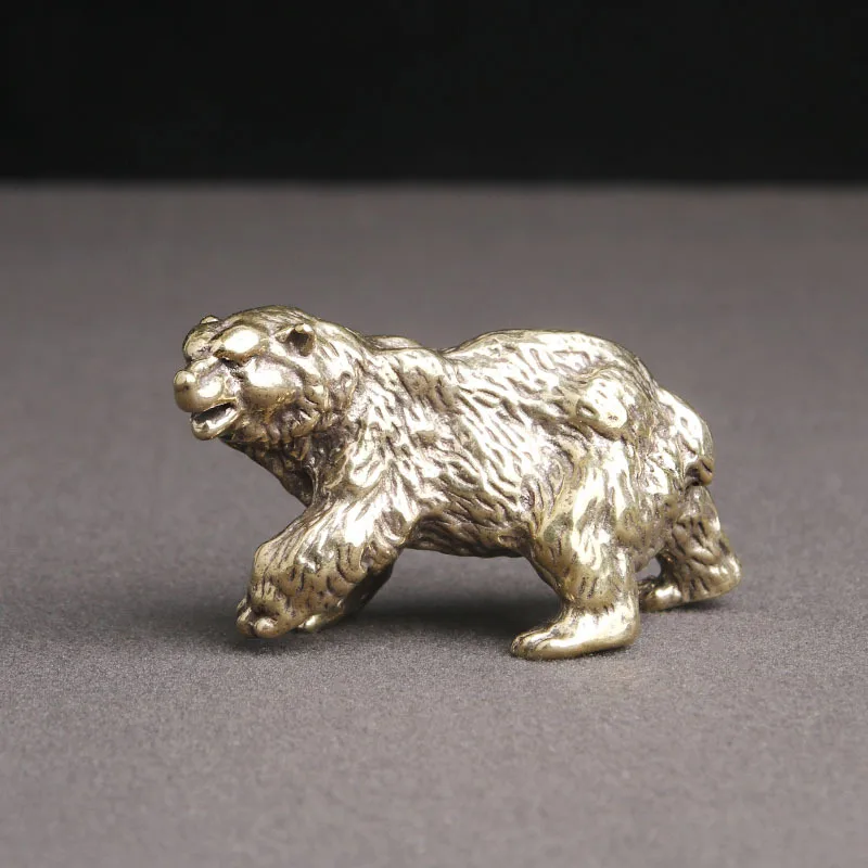 

Creative Brass Polar Bear Ornament Cute Animal Room Desktop Decoration