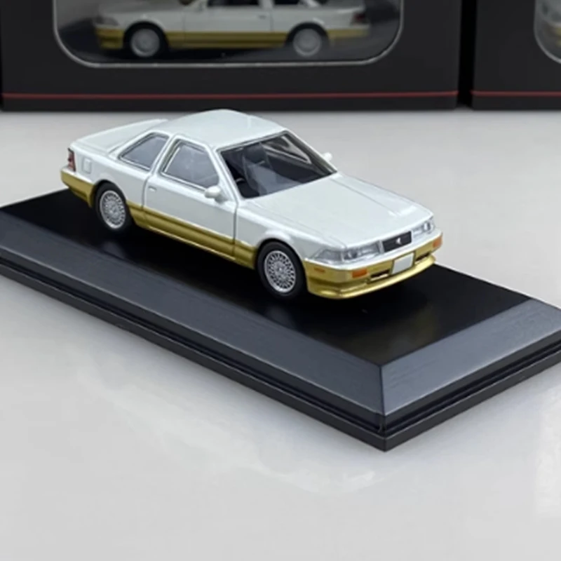 

Литая под давлением оригинальная модель из сплава SOARER в масштабе 1:64, готовый продукт, имитация украшения, хобби, сувениры, коллекция подарков, дисплей