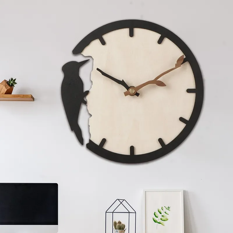 for Woodpecker Wall Clock Vintage Engraving Dynamic European Mute 3 Woodpecker Wall Clock Foreign Trade Watch