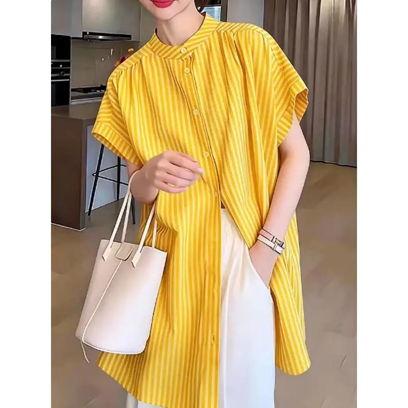 

Yellow Striped Short Sleeve Loose Fit Midi Shirt Unique Fashionable Age-Defying Polyester Fiber Women's Casual Top