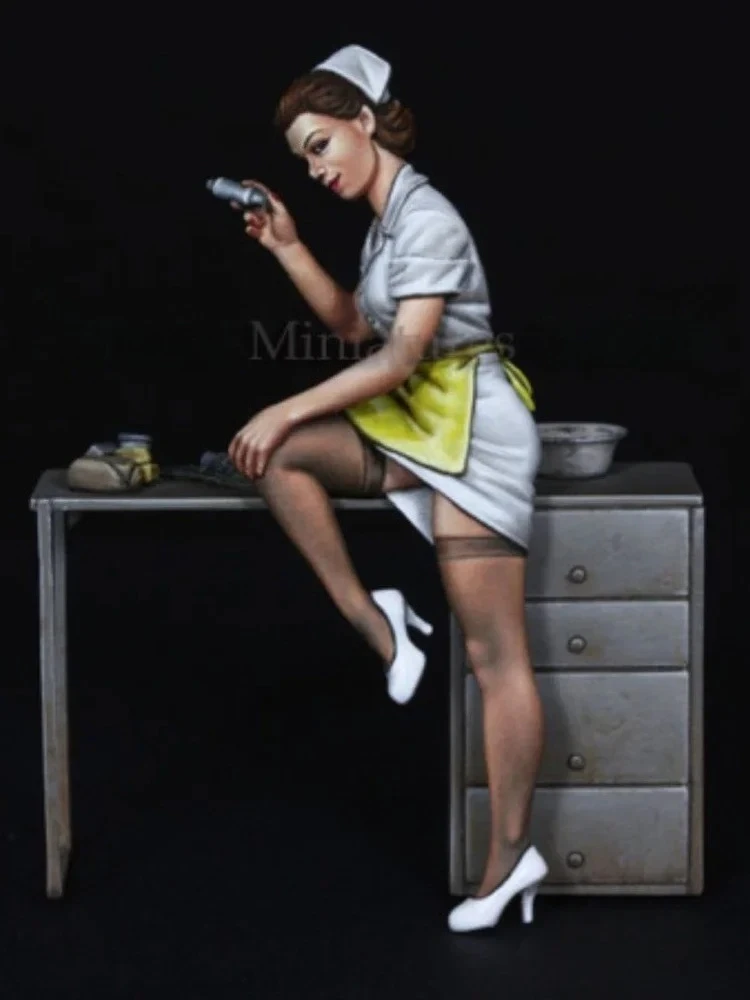 

1/35 Scale Resin Character Figure Assembly Model Kit Micro Scene Hobby Diorama Female Nurse Unassembled & Unpainted Diy Toys