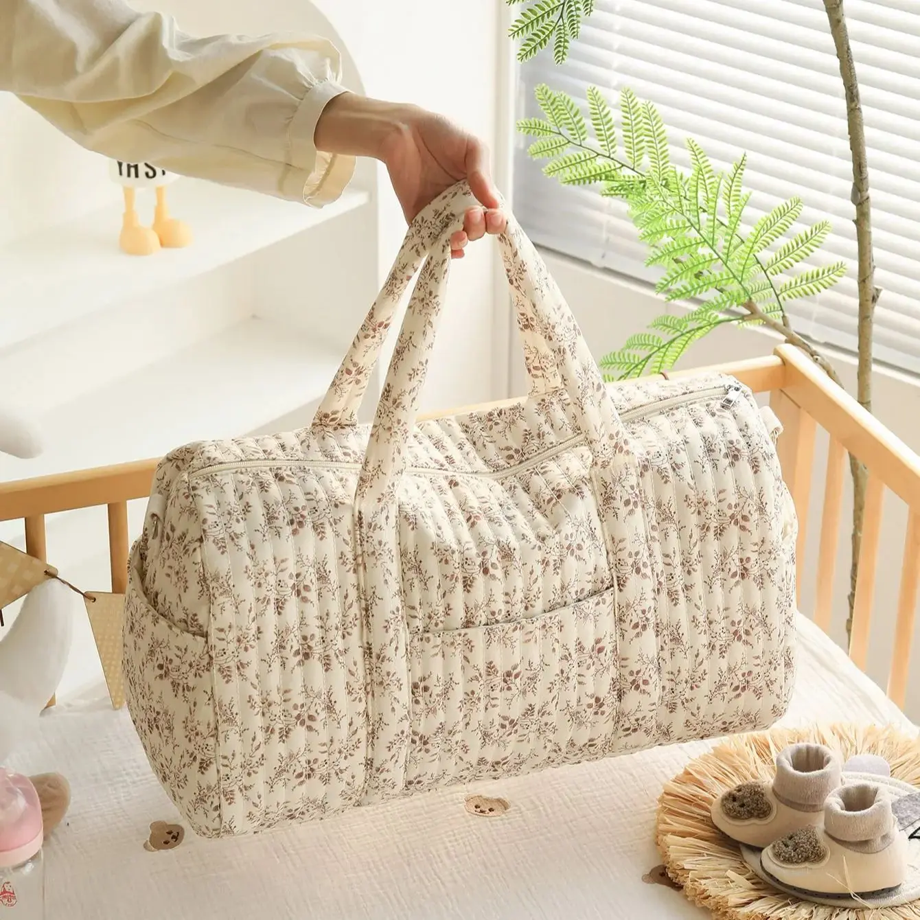 حقيبة الأم الكبيرة للأمهات حقيبة تخزين حفاضات الطفل سعة كبيرة منظم مستلزمات الأطفال حقيبة سفر نسائية حقيبة يد متعددة الوظائف #4