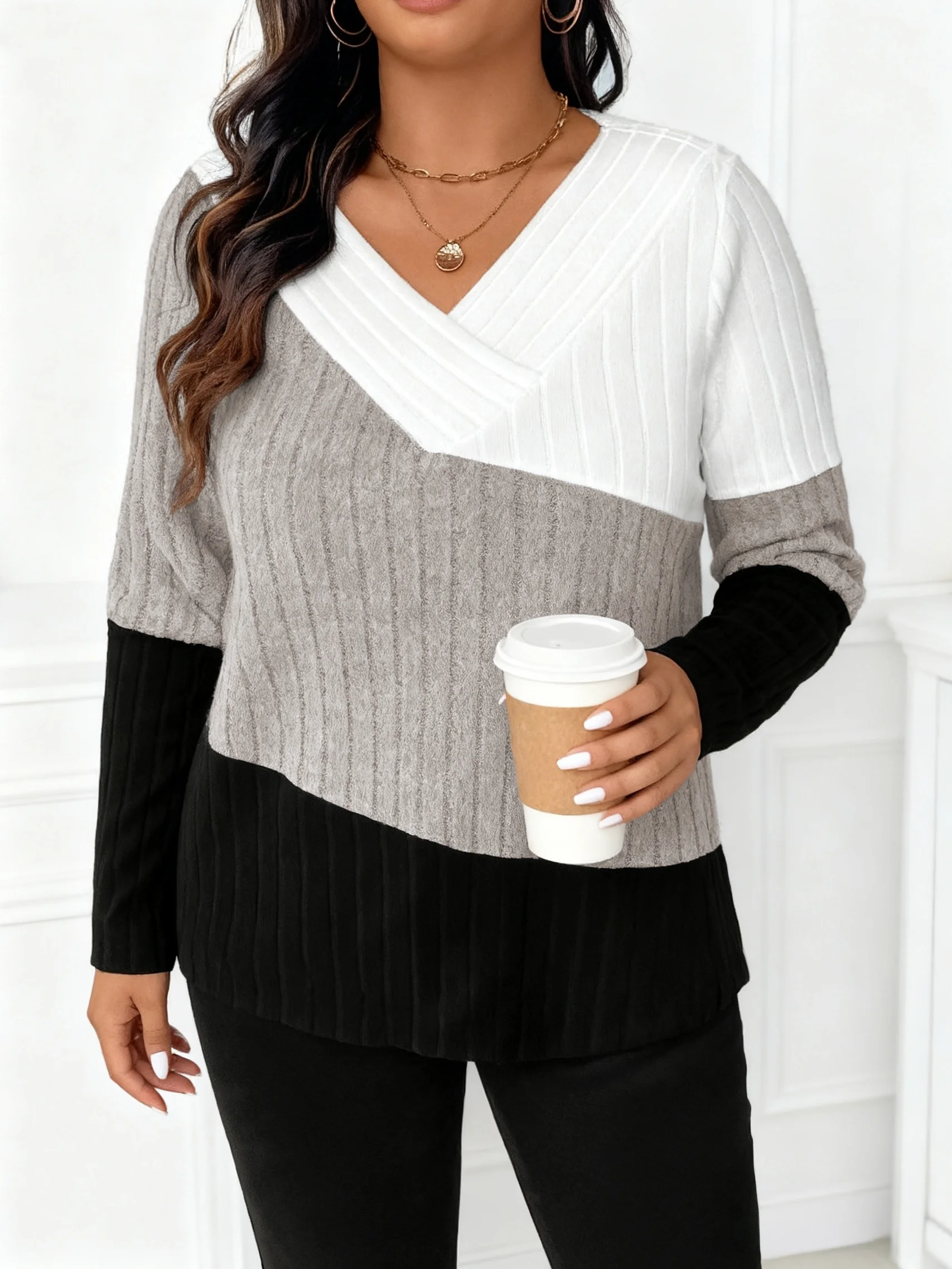 Stilvoller Plus-Size Damen-Pullover mit Farbblock-Design und V-Ausschnitt für gemütlichen Chic – Detail 9