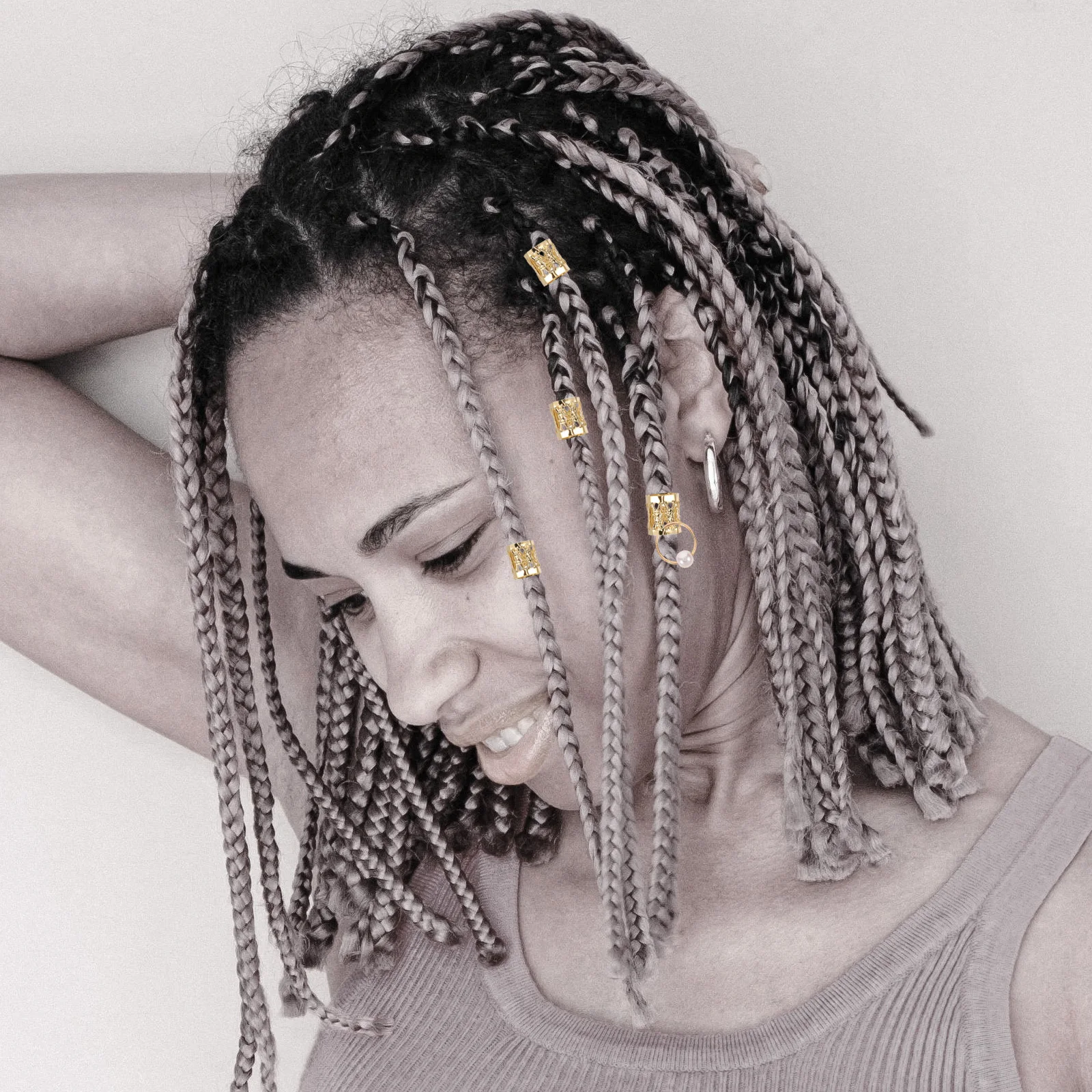 

28 шт., набор колец для волос с дредами-бабочками, уникальные очаровательные украшения для косичек, праздничные аксессуары для вечеринок для женщин, подвески для страхов