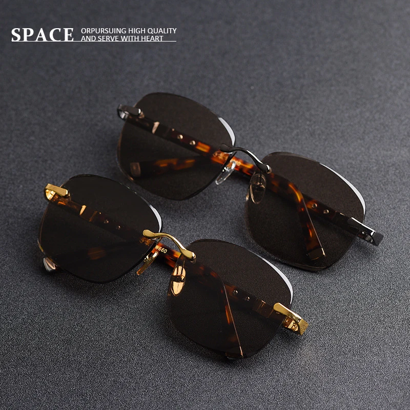 Crystal glasses for men pure natural crystal top quality raw stone sunglasses Authentic cool sunglasses for women stone mirror