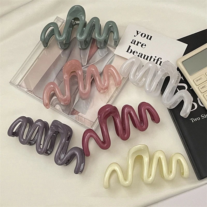 Vintage Jelly Color Hair Clip Large Shark Hair Claws Bath Clip Ponytail Clip For Women Girls Claw Clip Hair Accessories