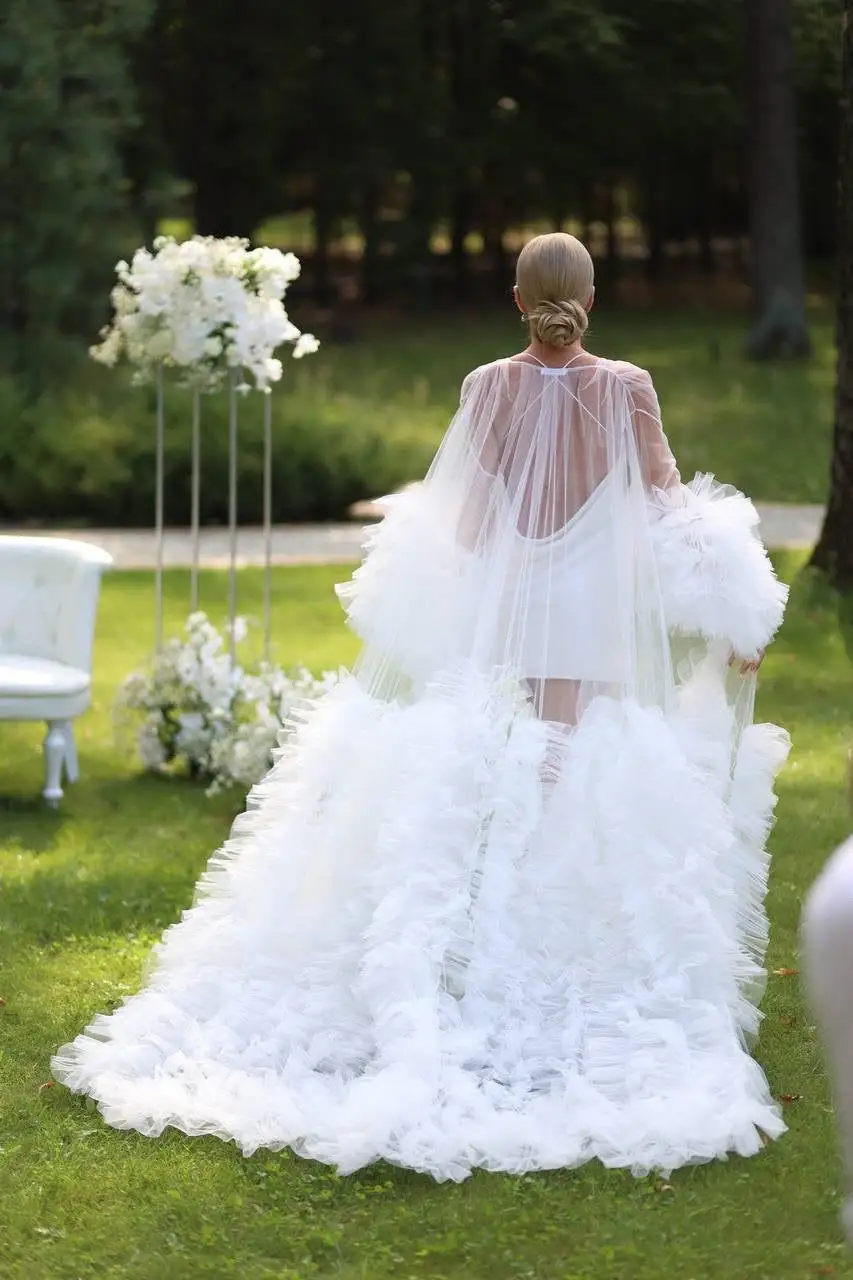 Robe de mariée blanche pour femmes, manches bouffantes, moelleuse, élégante, peignoir de mariée, séance photo de maternité, Robe de bal d'anniversaire