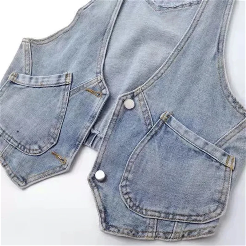 2024 New Denim Vest Women's Spring Autumn Clothes Sleeveless Wild Short Hooded Jacket Women Denim Jeans Vest Jacket Female