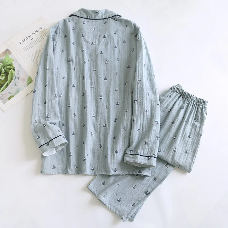 طقم بيجامة رجالي من القطن 100% بأكمام طويلة يسمح بالتهوية ملابس نوم بأزرار سفلية مع ملابس منزلية ناعمة مطبوعة بحري