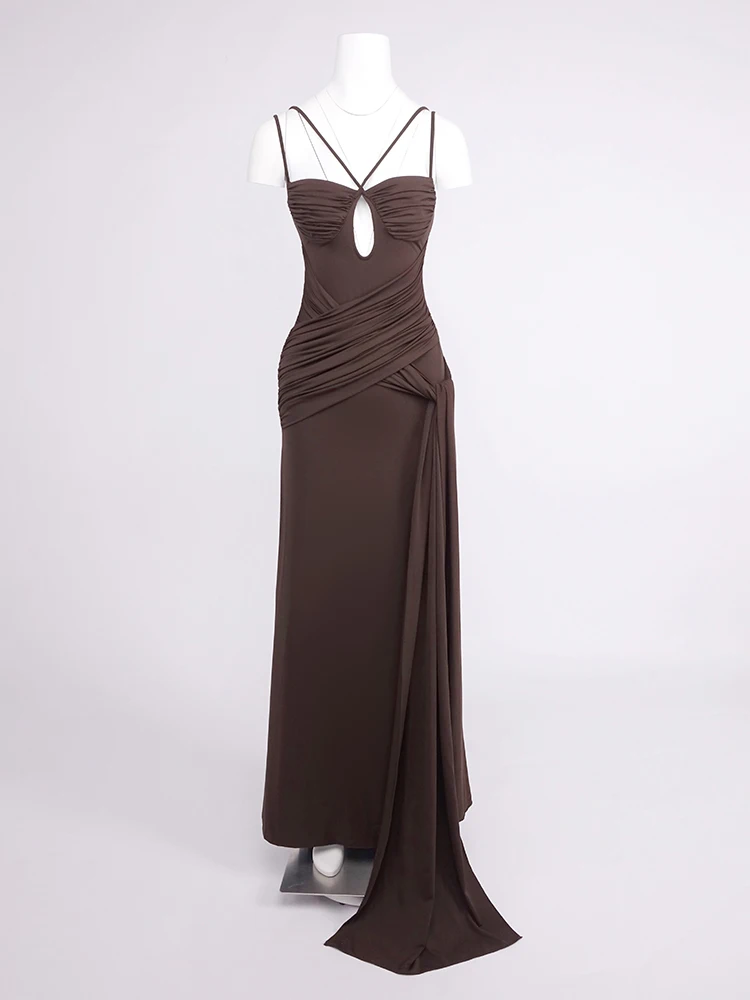 2025 Novo vestido longo elegante marrom chocolate – Vestidos de noite com tiras recortadas e fenda alta sem mangas vestido bodycon de malha