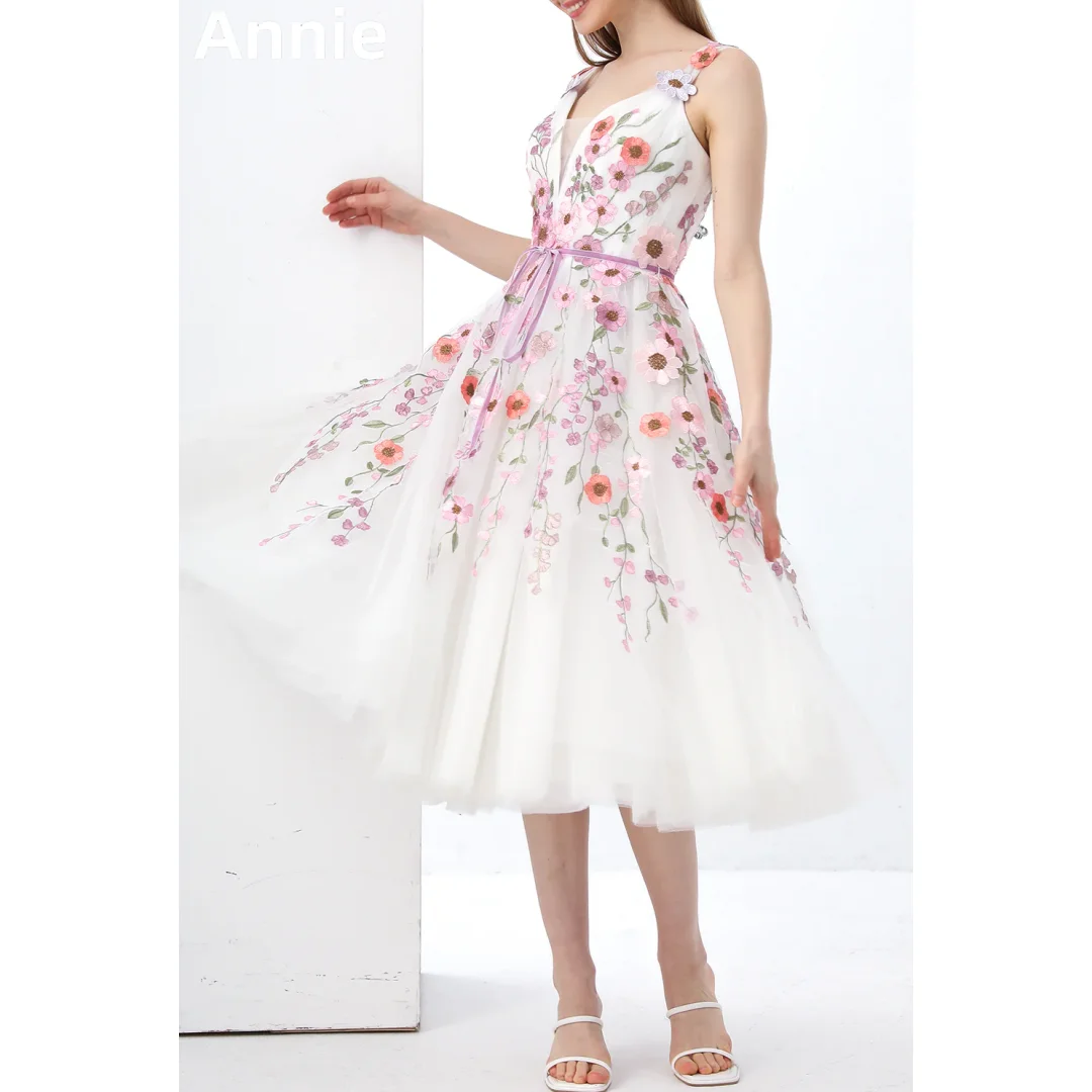 Annie V-neck White Tulle Prom Dresses Embroidery 3D Flowers Evening Dresses A-shape Cocktail Dresses Vestidos De Fiesta