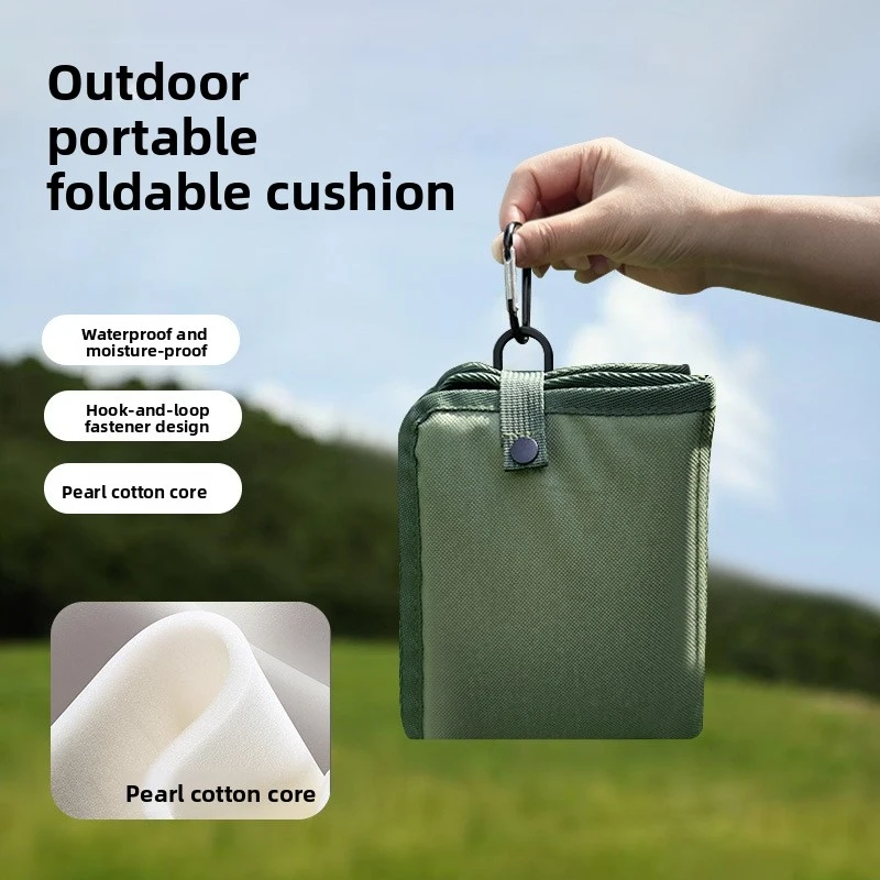 Outdoor foldable waterproof thickened Oxford cloth portable cushion picnic mat camping lawn waterproof mat with storage bag