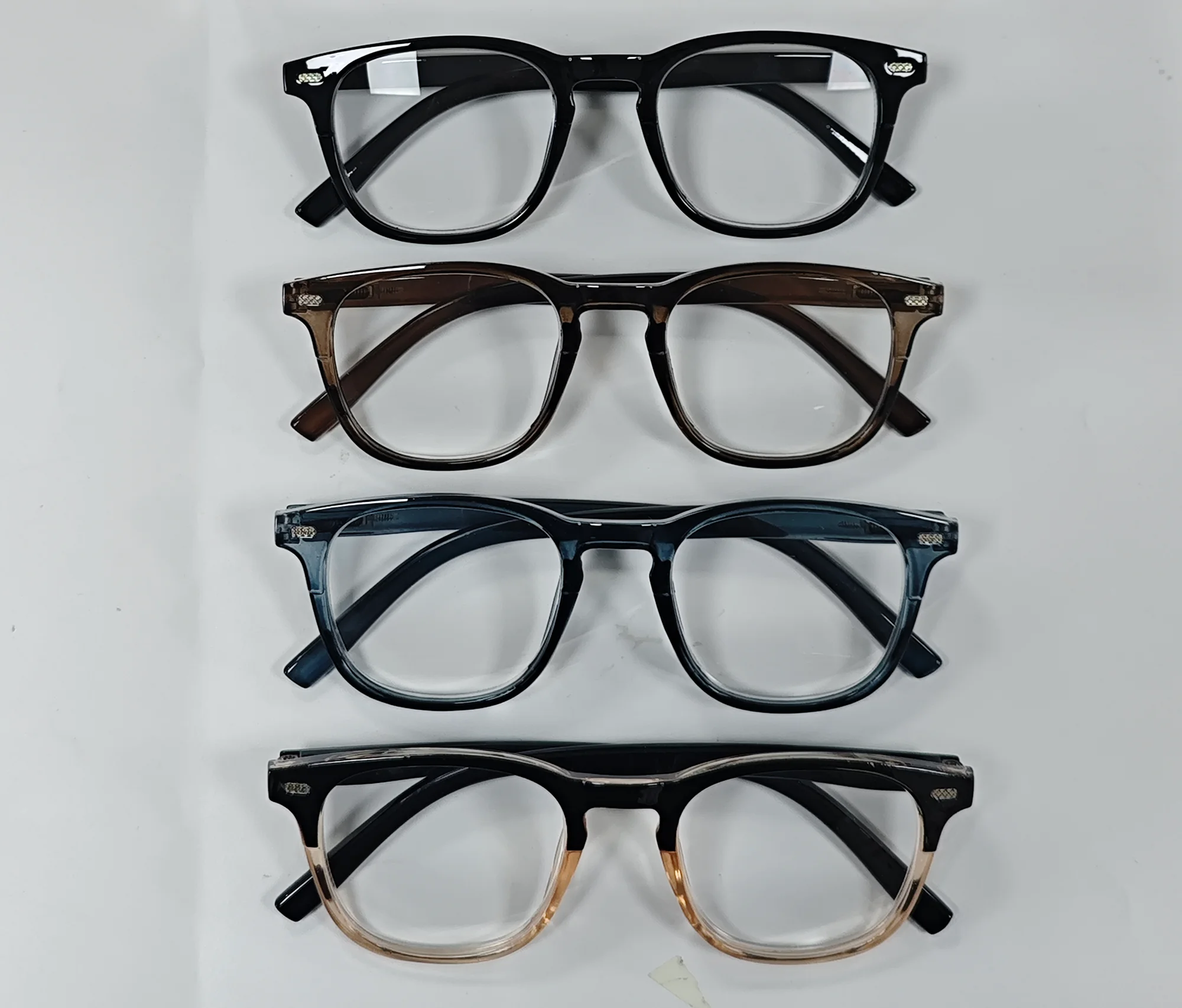 4PCS Reading Glasses for Men and Women, Classic Square Frame Readers, Multiple Magnifications (+1.00 to +3.50)