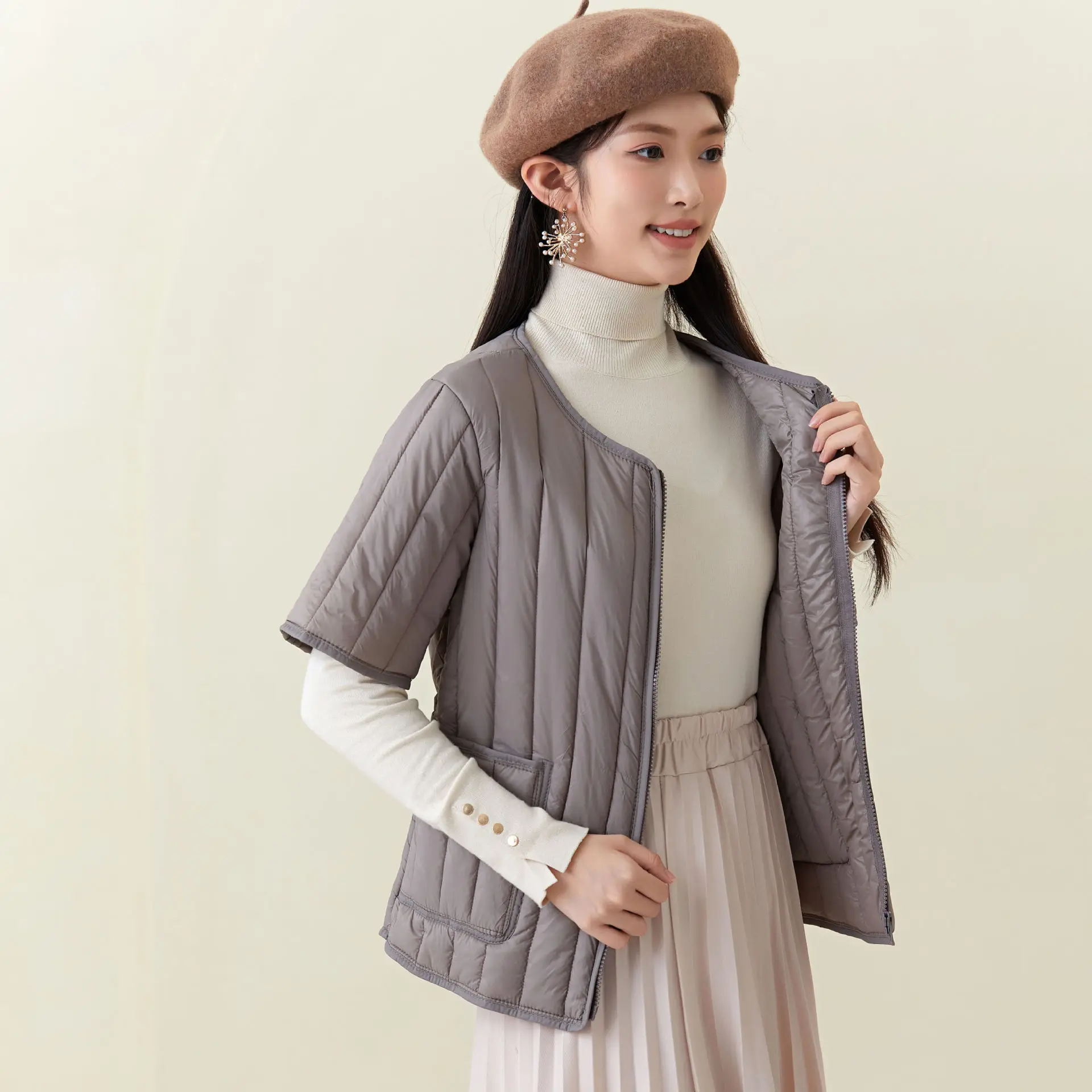 

Женские однотонные простые базовые повседневные модные стеганые пальто на молнии с короткими рукавами, осень-зима, новая модная женская домашняя одежда