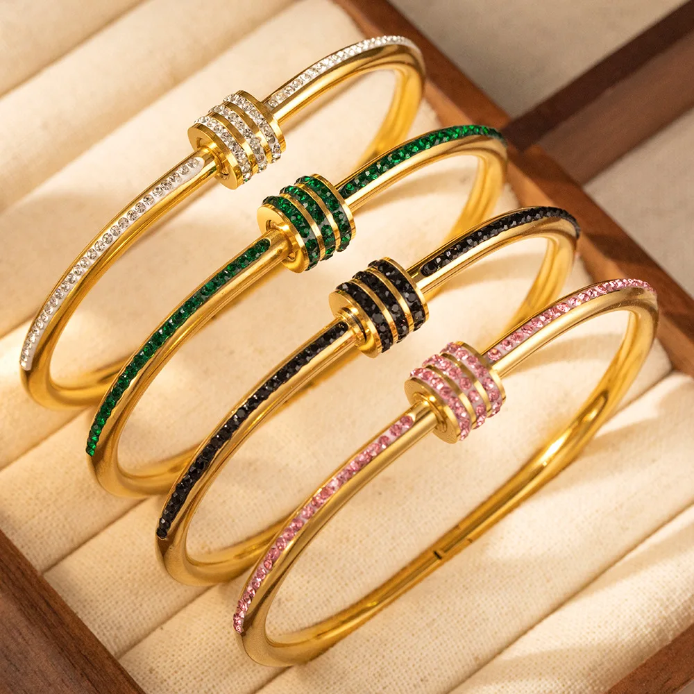 

One Spring Xiao Man Waist Titanium Steel Bracelet with Zircon Twisted Bead 18K Gold Plated Waterproof Bangle Jewelry for Women