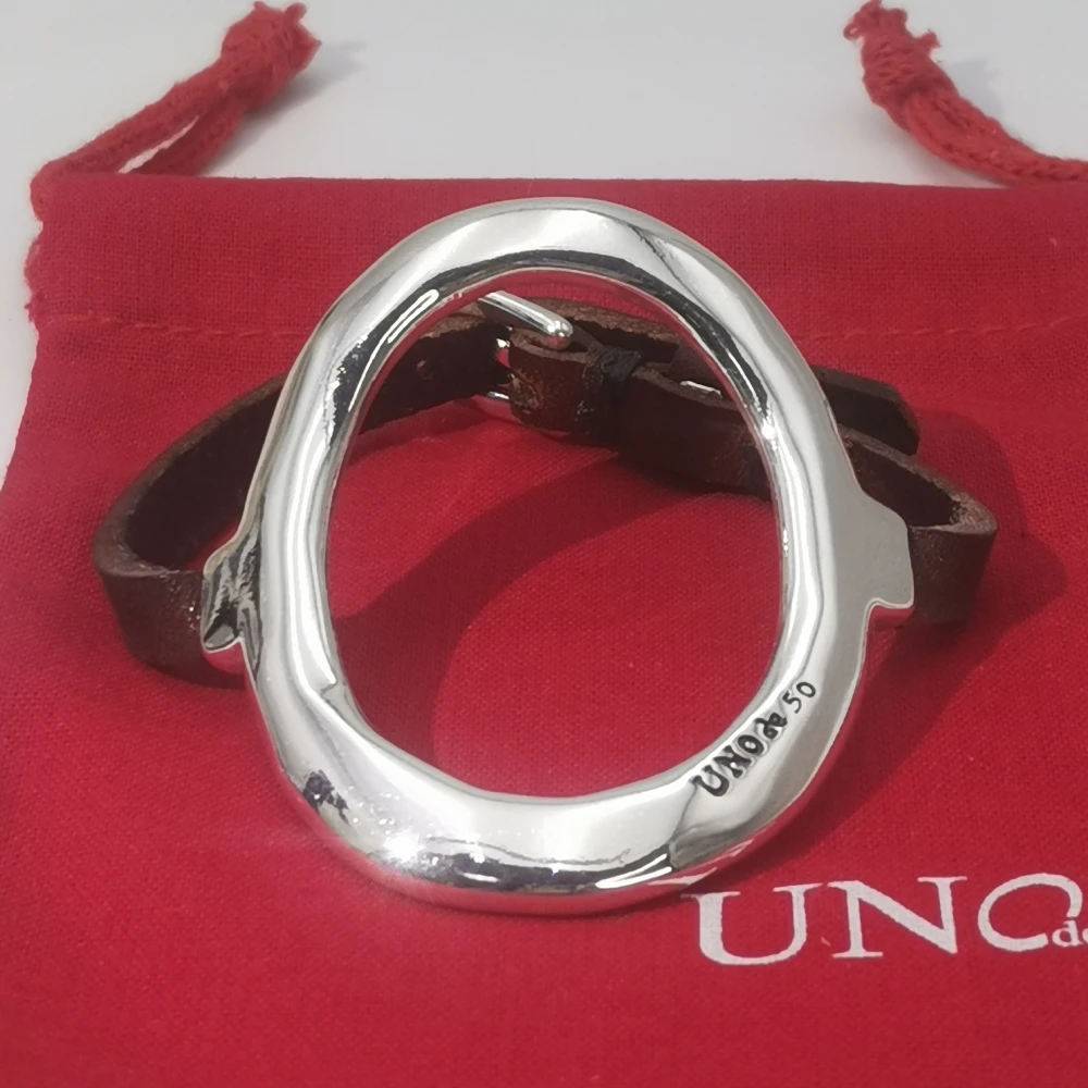 2024 New Spain UNOde Simple and Exaggerated Hollow Elliptical Ring Bracelet, Essential Decorative Jewelry Gift Bag for Couples