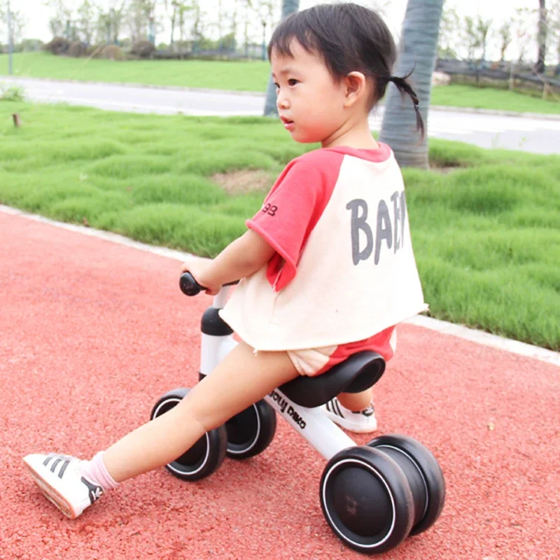 

High Carbon Steel Kids Balance Car – Pedalless Scooter for 1-2 Year Olds, Soft Foam Wheels, Baby Twist Scooters