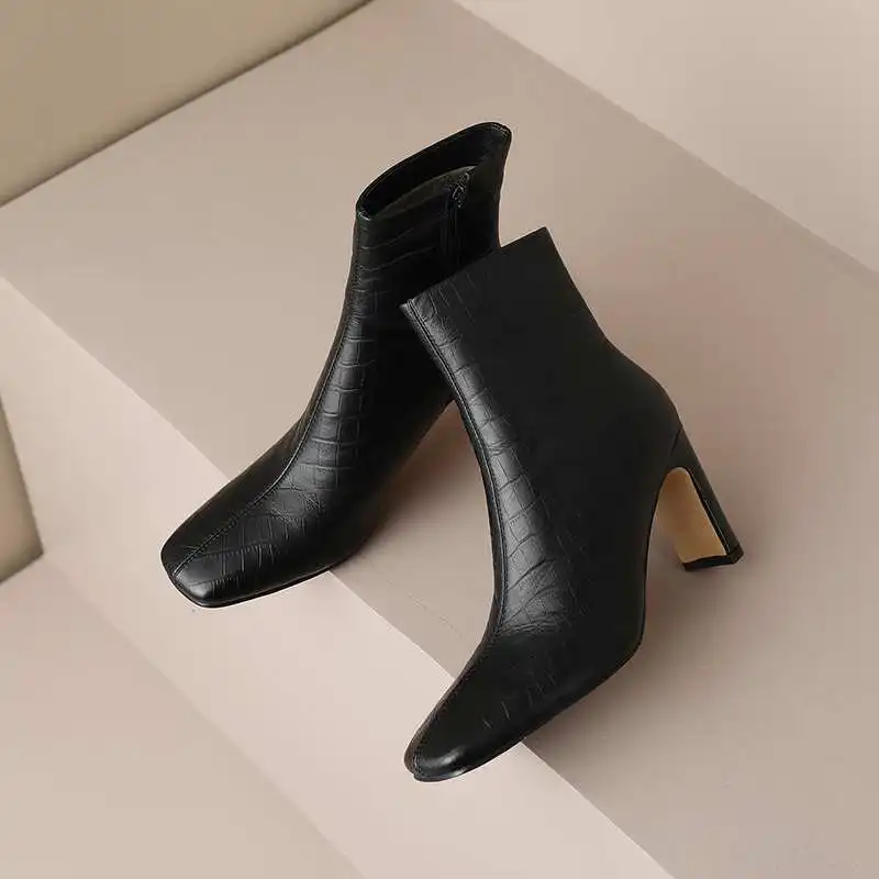 

Krazing Pot 2026, модные современные ботинки из коровьей кожи на высоком каблуке с квадратным носком, лаконичные офисные женские туфли на молнии, однотонные ботильоны