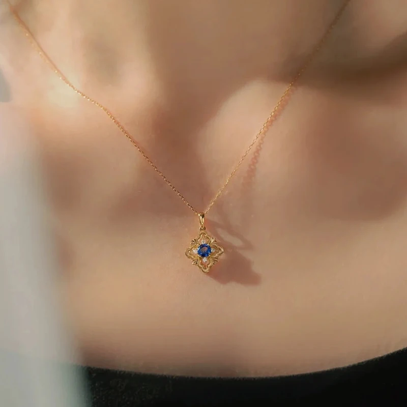 S925 Sterling Silber Hohlmuster Diamant Halskette für Frauen Licht Luxus Retro Mode einfacher Trend klassisch elegant täglich – Detail 2